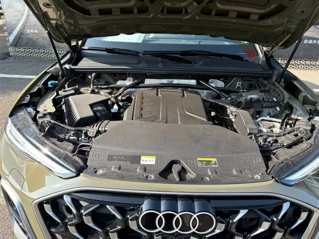 Audi Q5L — Фото автомобиля 6