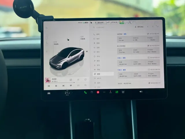 Tesla Model Y — Фото автомобиля 20