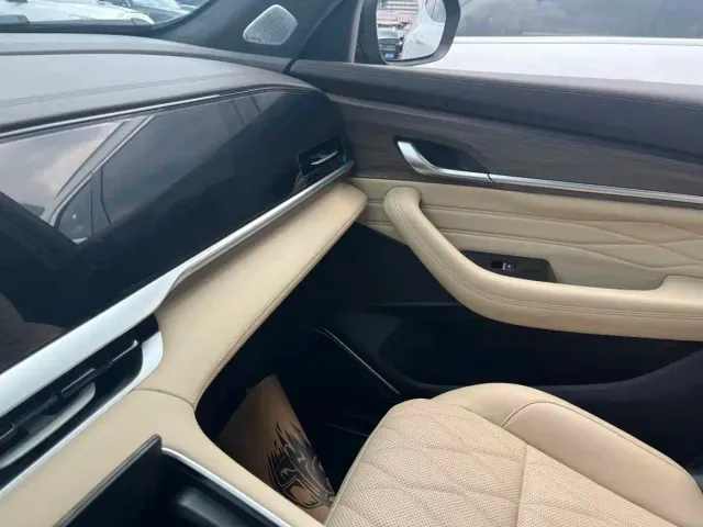 Geely Xingyue L — Фото автомобиля 26