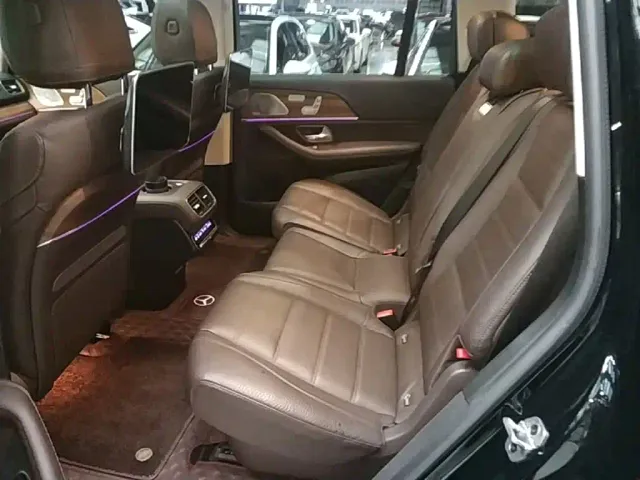 Mercedes-Benz GLS-Class — Фото автомобиля 16