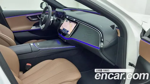Mercedes-Benz E-Class W214 — Фото автомобиля 9