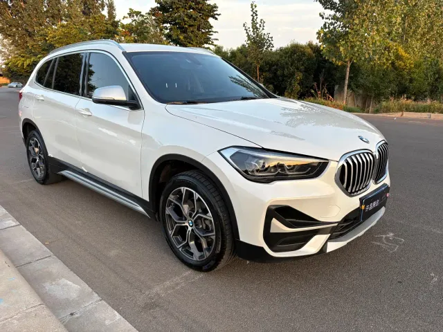 BMW X1 — Фото автомобиля 3