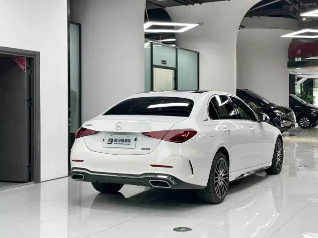 Mercedes-Benz C-Class — Фото автомобиля 11