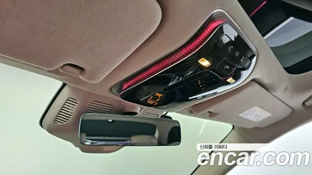 Mercedes-Benz S-Class — Фото автомобиля 16