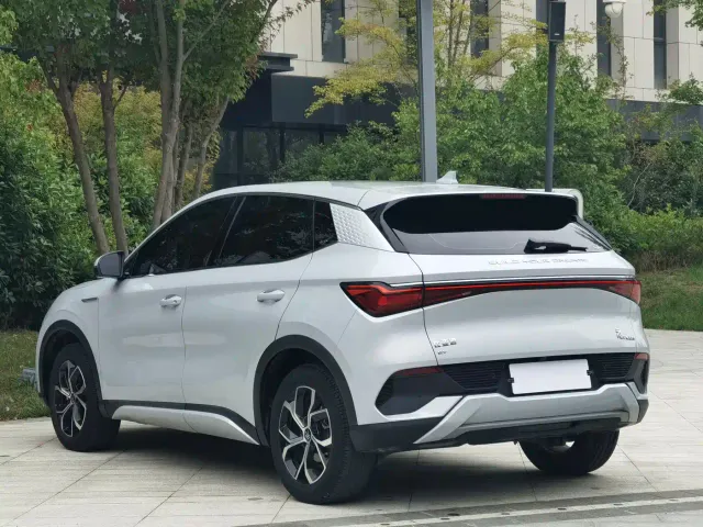 BYD Yuan PLUS — Фото автомобиля 5
