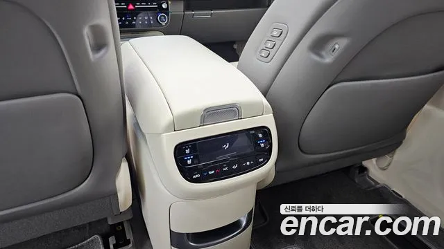 Hyundai Ioniq9 — Фото автомобиля 8