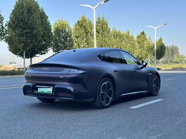 Xiaomi SU7 — Фото автомобиля 10