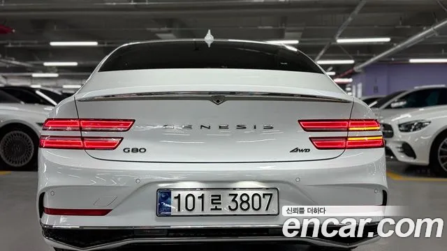 Genesis G80 Бензин 2.5 турбо AWD — Фото автомобиля 7