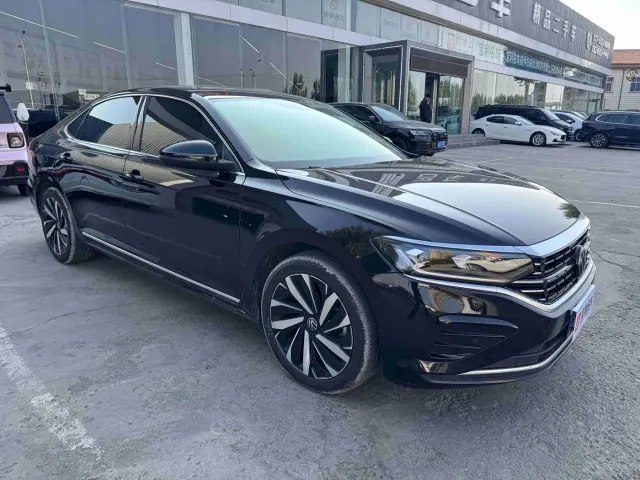 Volkswagen Passat — Фото автомобиля 6