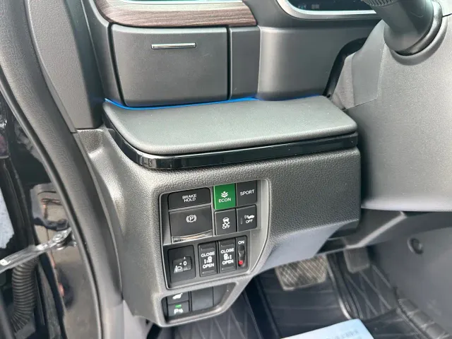 Honda Odyssey — Фото автомобиля 13