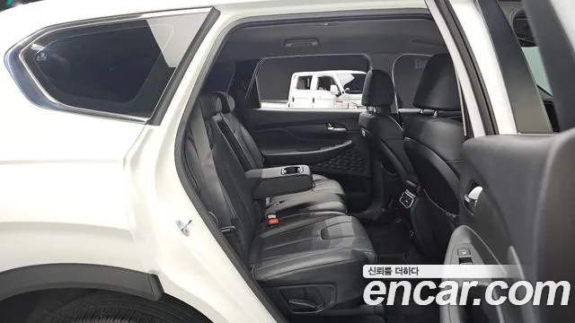 Hyundai Santa Fe Santa Fe (New) — Фото автомобиля 18