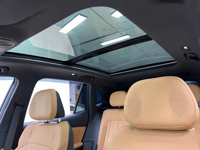 Geely Galaxy Starship 7 EM-i — Фото автомобиля 27