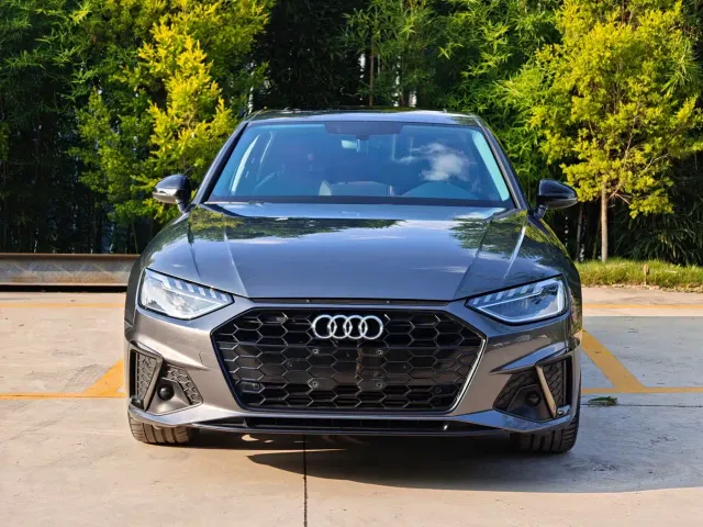 Audi A4L — Фото автомобиля 2