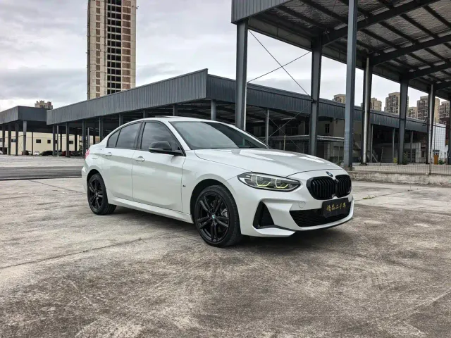 BMW 1 Series — Фото автомобиля 3
