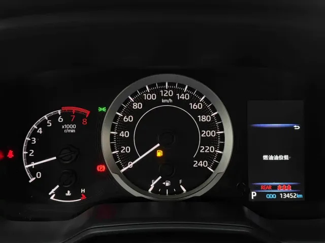 Toyota Corolla — Фото автомобиля 22