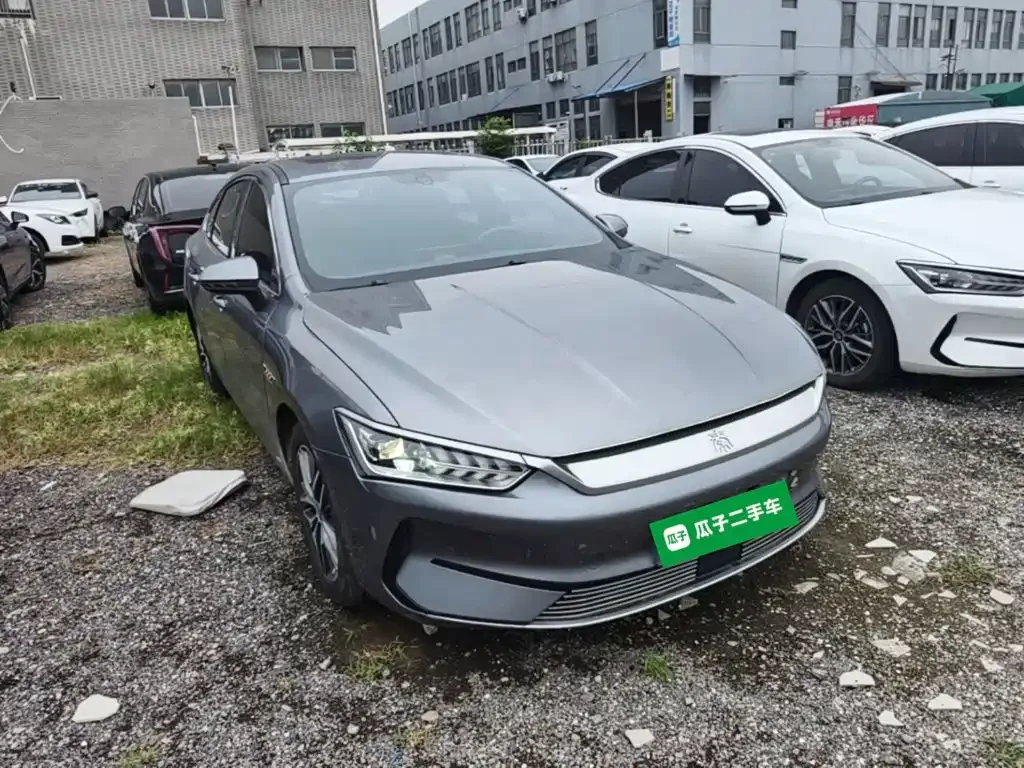 BYD Qin PLUS 2021 EV 500KM Luxury Model — Фото автомобиля 3
