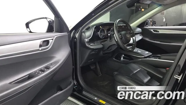 Hyundai Grandeur Grandeur (New) — Фото автомобиля 10