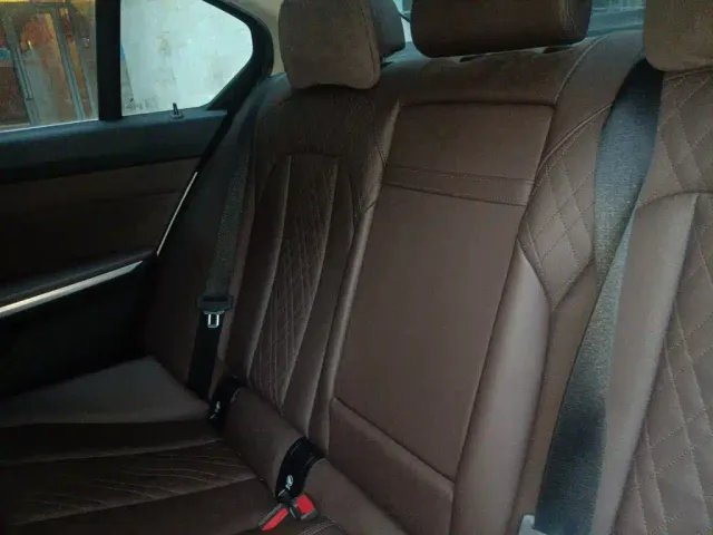 BMW 3 Series — Фото автомобиля 18
