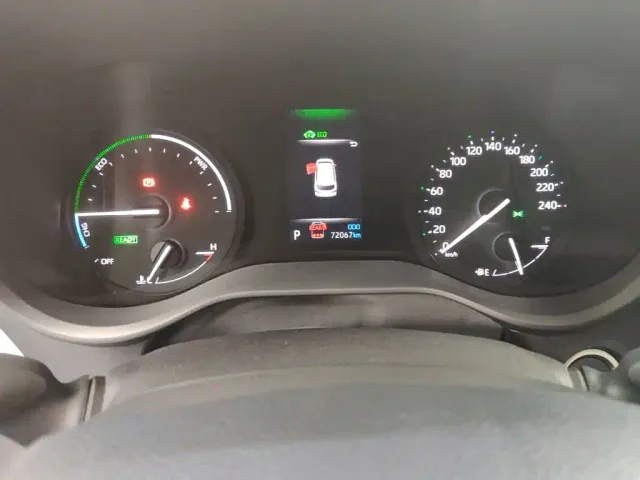 Toyota Sienna — Фото автомобиля 11