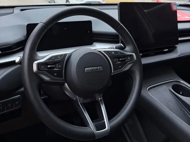 Haval H6 — Фото автомобиля 10