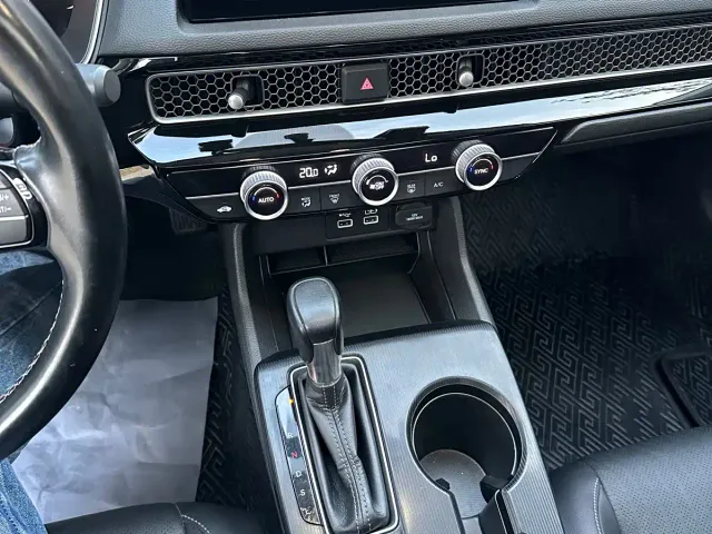 Honda Civic — Фото автомобиля 15