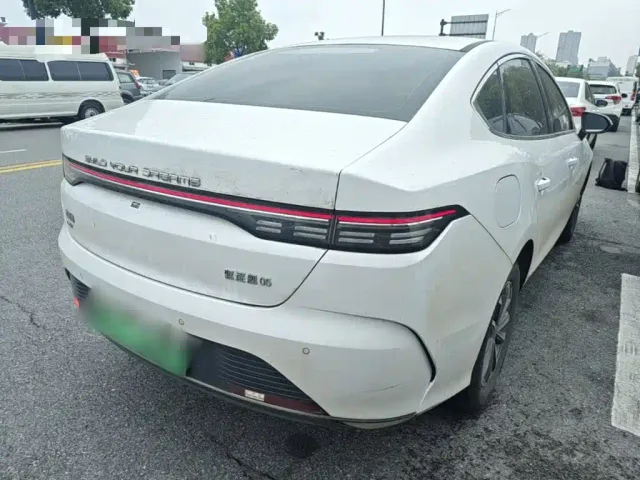 BYD Destroyer 05 — Фото автомобиля 6