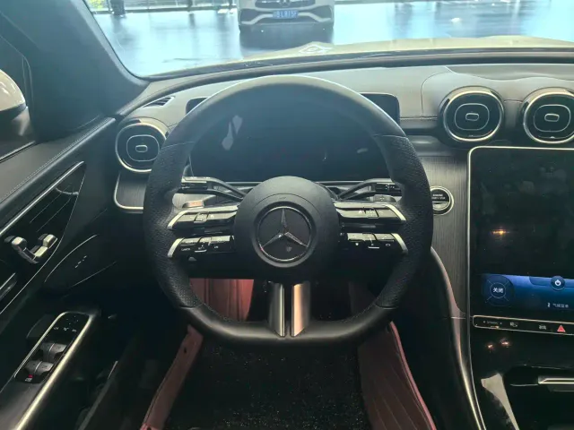 Mercedes-Benz C-Class — Фото автомобиля 7