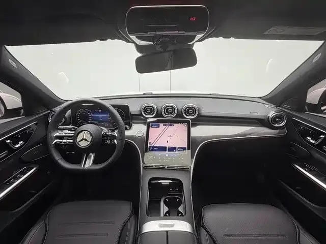 Mercedes-Benz C-Class — Фото автомобиля 8