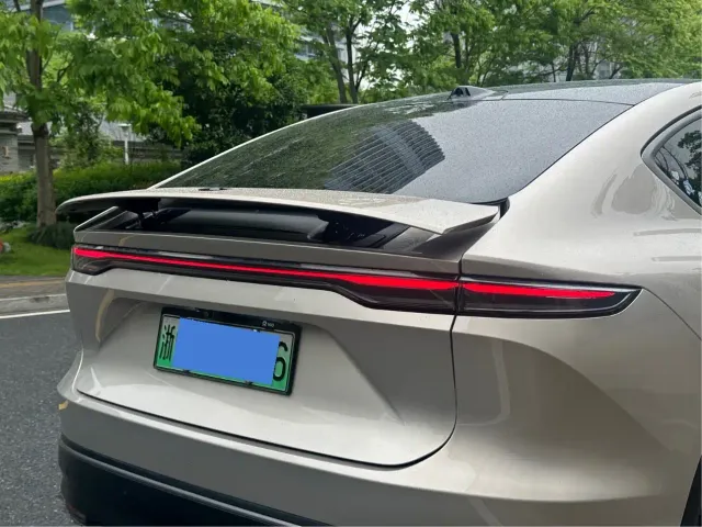 Nio EC7 — Фото автомобиля 9