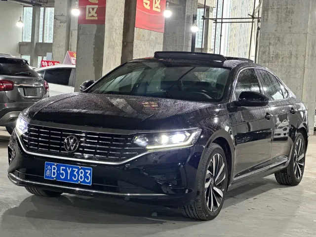 Фотография автомобиля — Volkswagen Passat