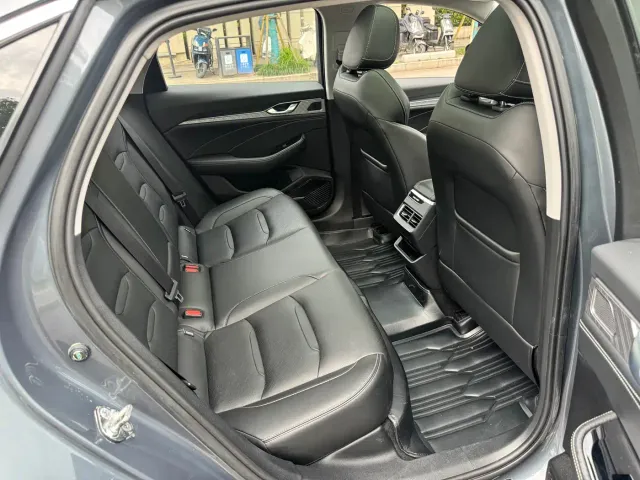 Geely Xingrui — Фото автомобиля 7