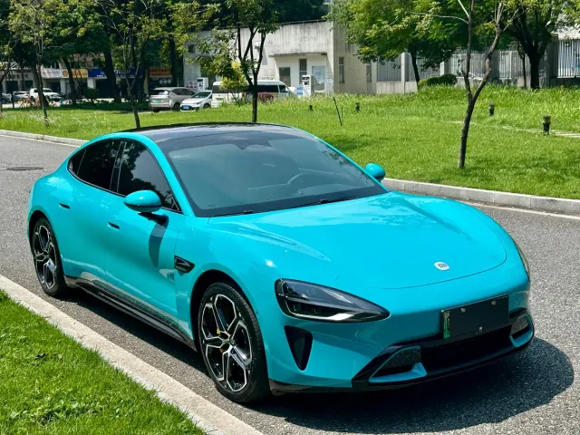 Xiaomi Auto Xiaomi SU7 2024 RWD Long Range Intelligent Driving Edition — Фото автомобиля 3