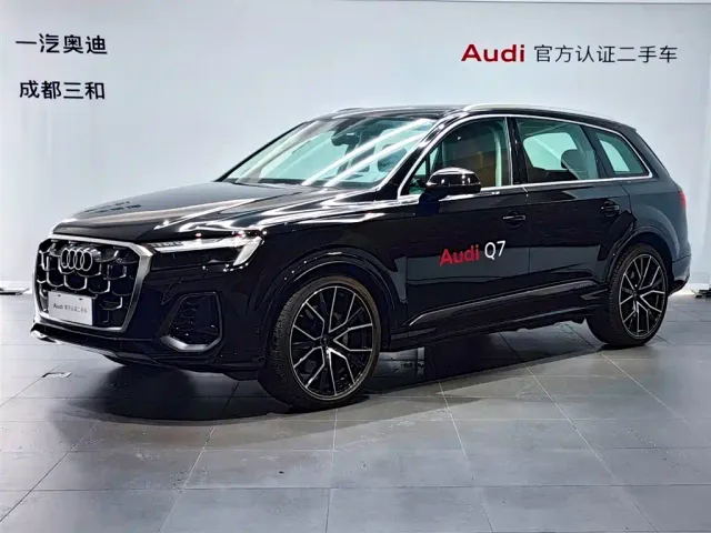 Фотография автомобиля — Audi Q7