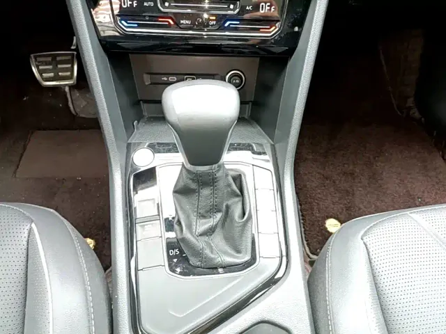 Volkswagen Tiguan L — Фото автомобиля 13