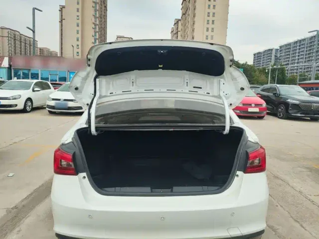 Chery Arrizo 5 — Фото автомобиля 18