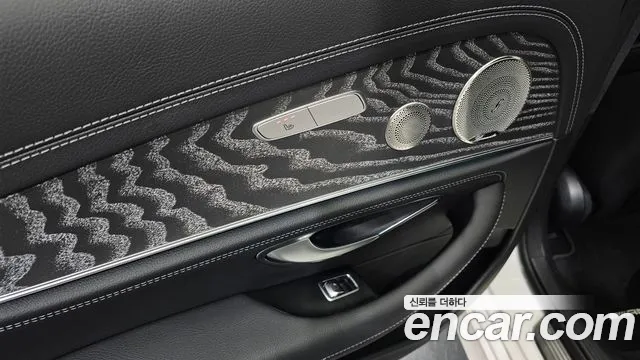Mercedes-Benz E-Class W213 — Фото автомобиля 30