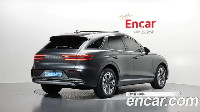 Genesis GV70 Electrified — Фото автомобиля 2
