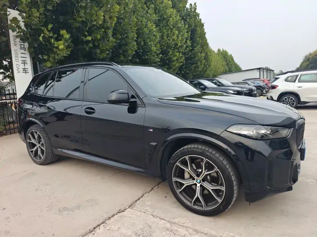 BMW X5 — Фото автомобиля 3