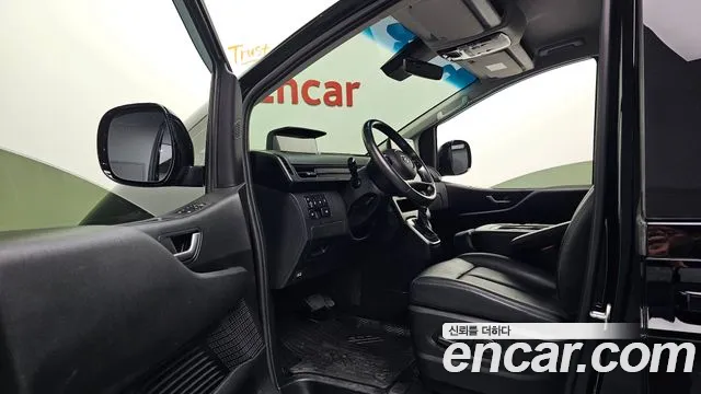 Hyundai Staria — Фото автомобиля 15