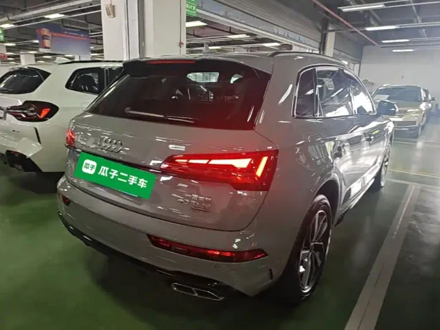 Audi Q5L — Фото автомобиля 6