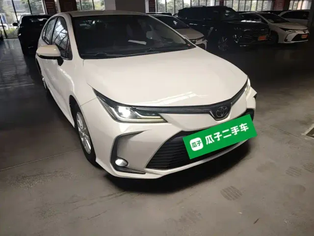 Toyota Corolla — Фото автомобиля 3