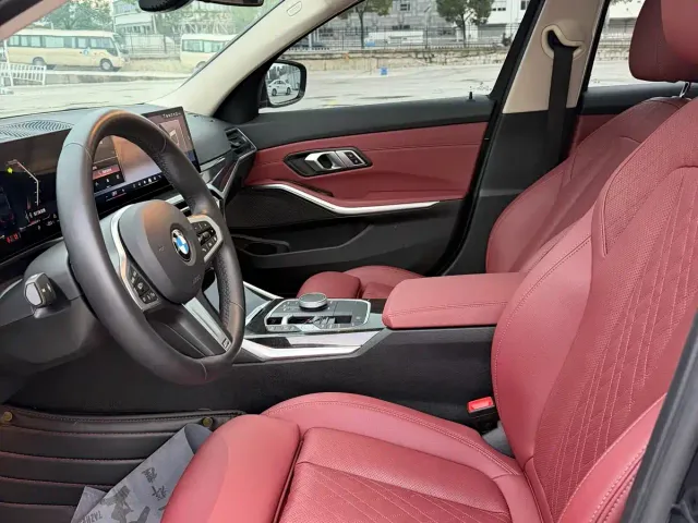 BMW 3 Series — Фото автомобиля 4