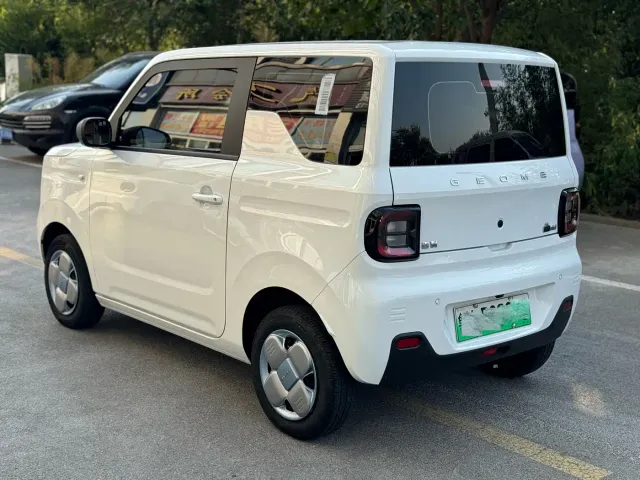 Geely Panda — Фото автомобиля 9
