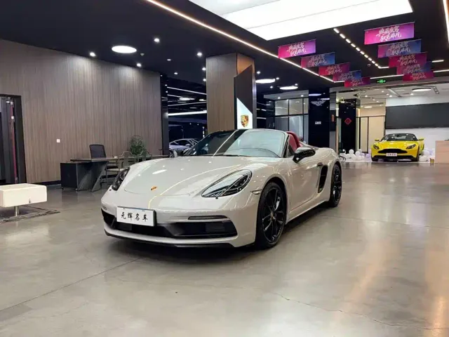 Фотография автомобиля — Porsche 718