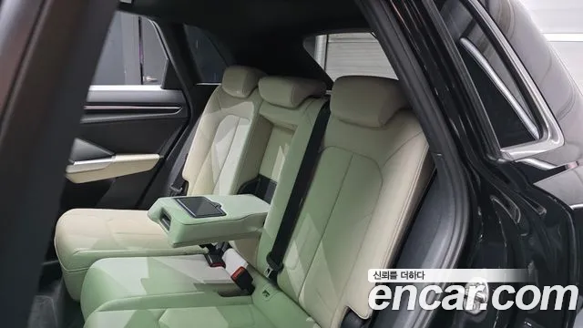 Audi Q3 F3 — Фото автомобиля 12
