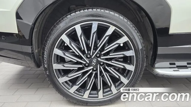 Hyundai Santa Fe MX5 — Фото автомобиля 5