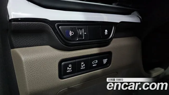 Kia Carnival 4th Gen — Фото автомобиля 18