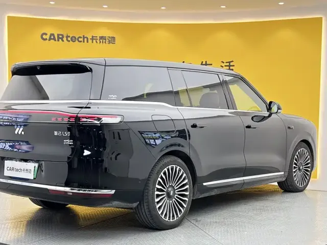IM Motors LS9 — Фото автомобиля 4