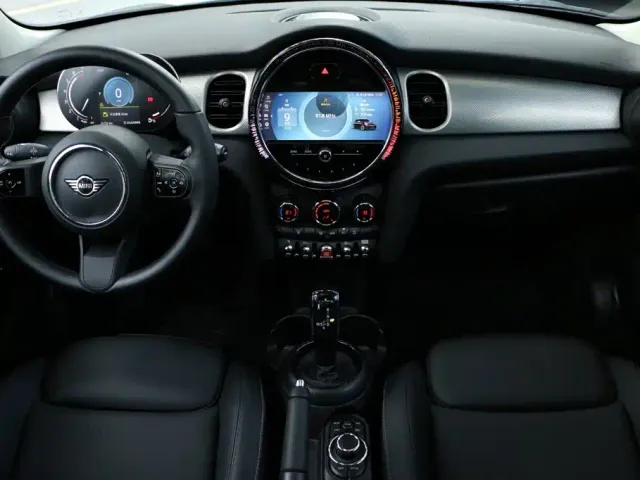 MINI Hatch — Фото автомобиля 21