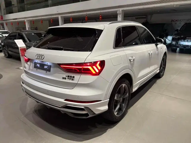 Audi Q3 — Фото автомобиля 4